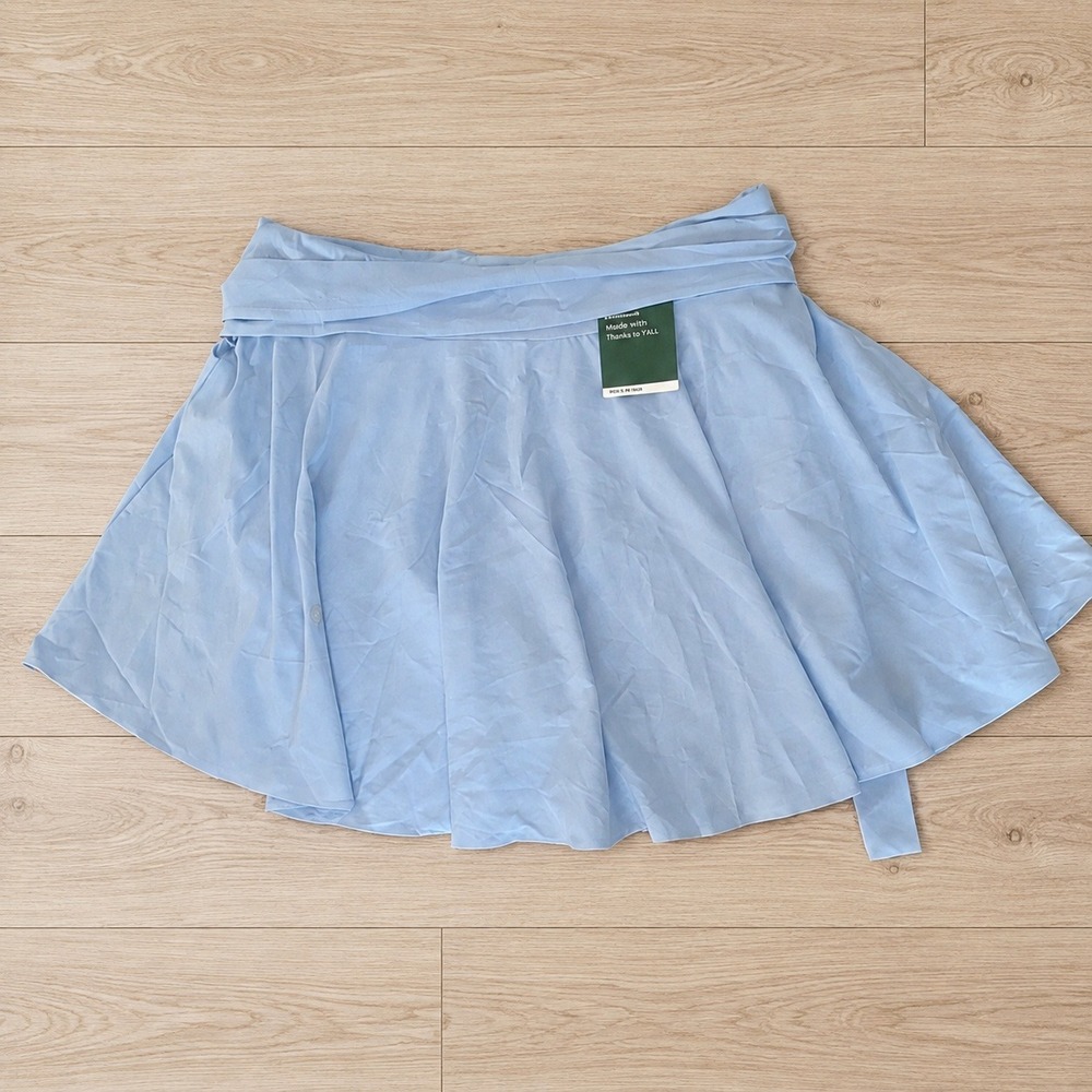 Halara Women's Large Blue Wrap Side Tie 2-in-1 Skort Built-In Shorts NWT - Picture 2 of 4